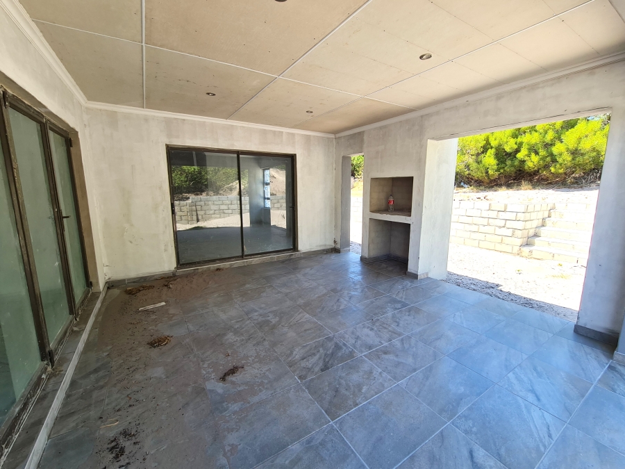 3 Bedroom Property for Sale in Paradise Beach Eastern Cape